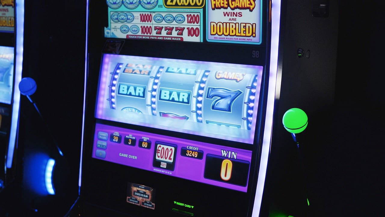 Card game rules panel and betting layout on joswd805 slot live dealer table